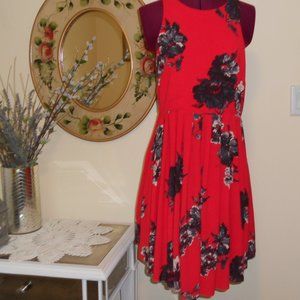 Free People 6 Red Floral Sleeveless Side Zipper Hidden Pockets